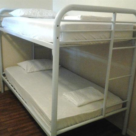 Downtown Hollywood Beach Students' Dorm Hostel Екстериор снимка