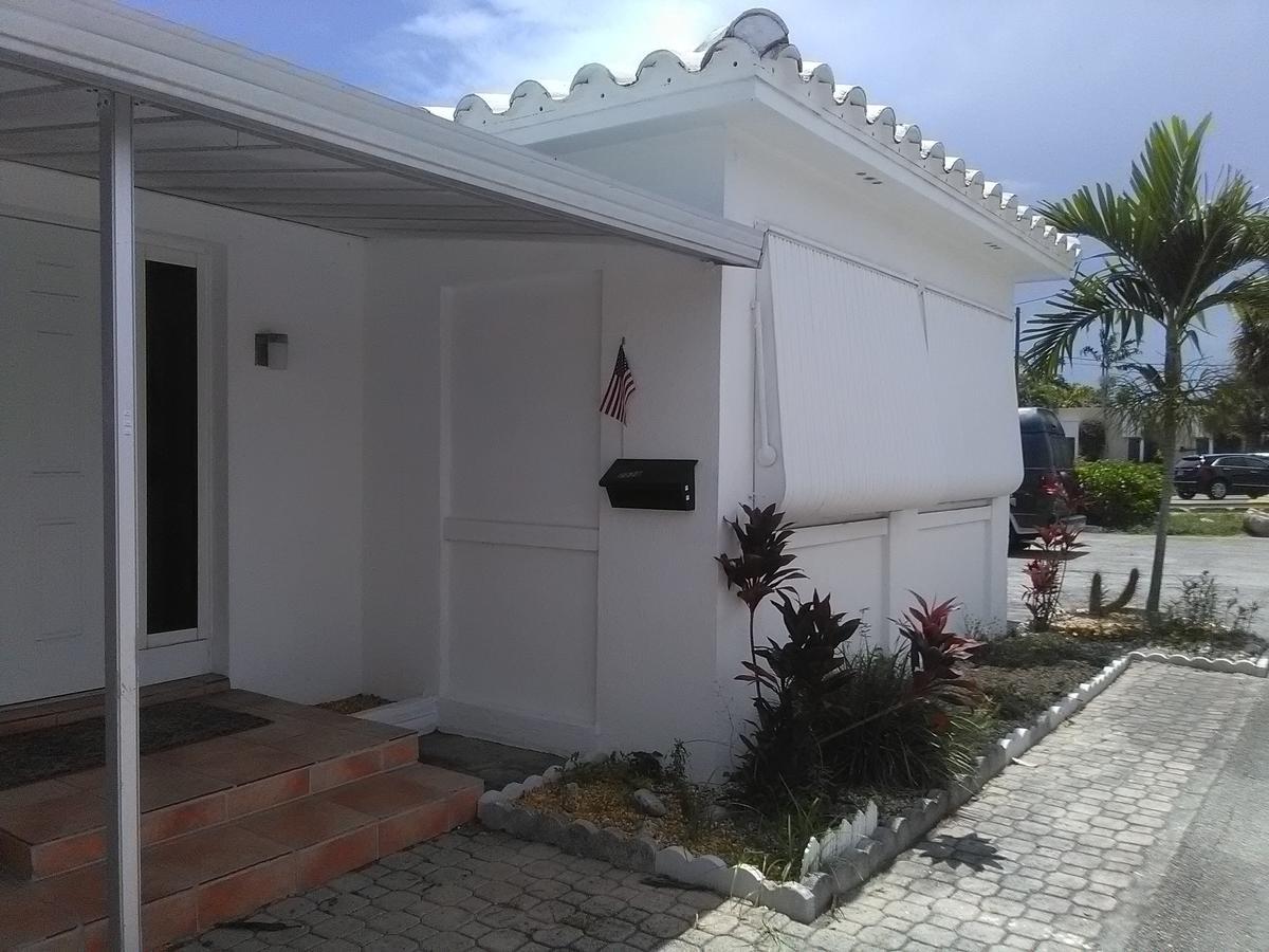 Downtown Hollywood Beach Students' Dorm Hostel Екстериор снимка